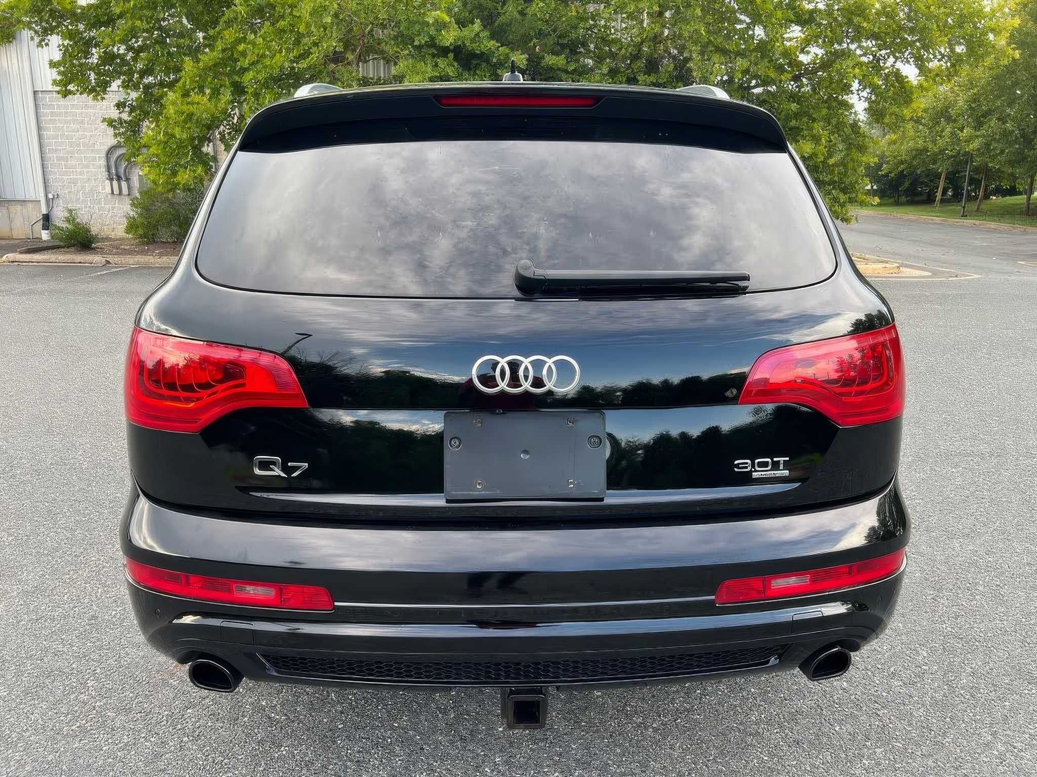 2015 Audi Q7 3.0T quattro S-Line Prestige