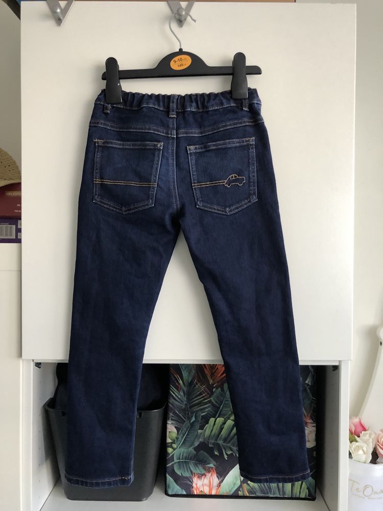 Spodnie jeansowe diznsy 5-6 regular 116 auto next