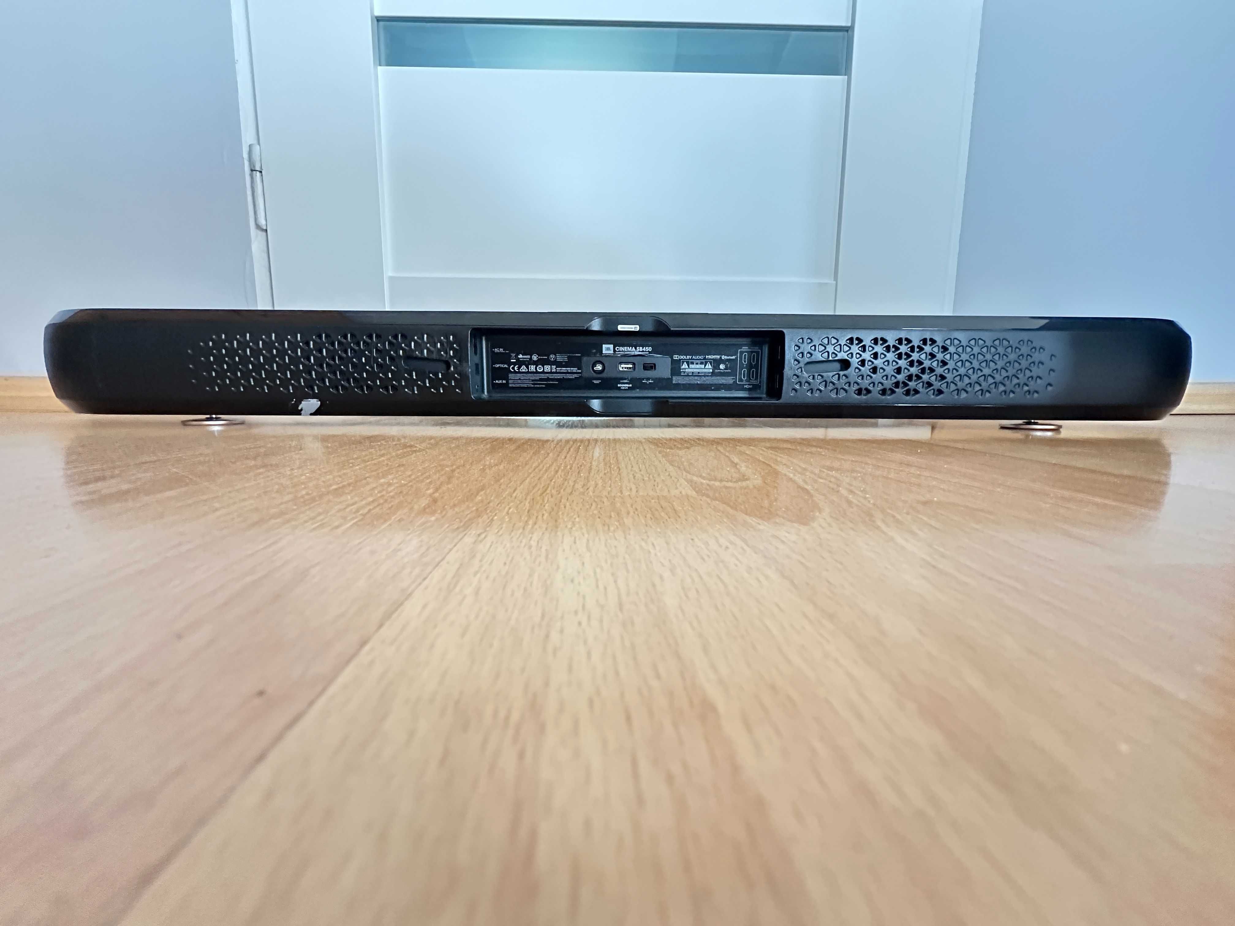 JBL Soundbar Cinema SB450 4K Ultra HD z bezprzewodowym subwooferem