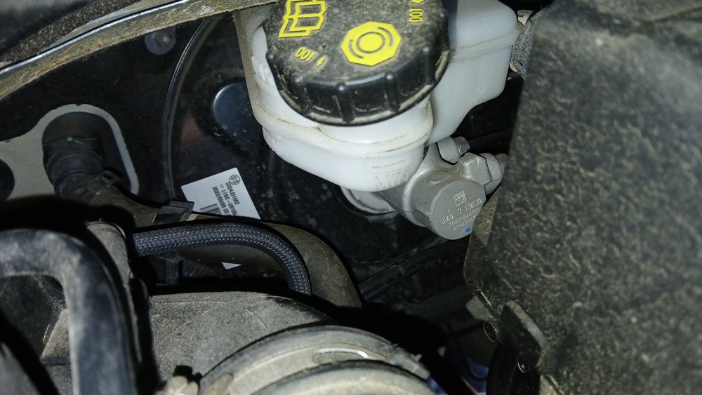 Servofreio FORD Puma (J2K, CF7)