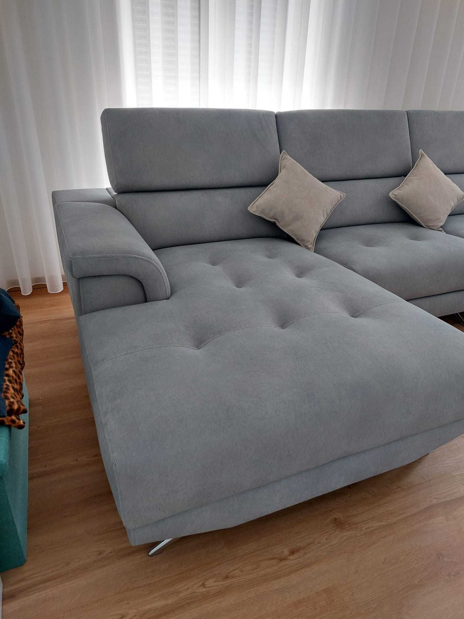 Sofa chaiselong Valentino -  NOVO - FABRICA