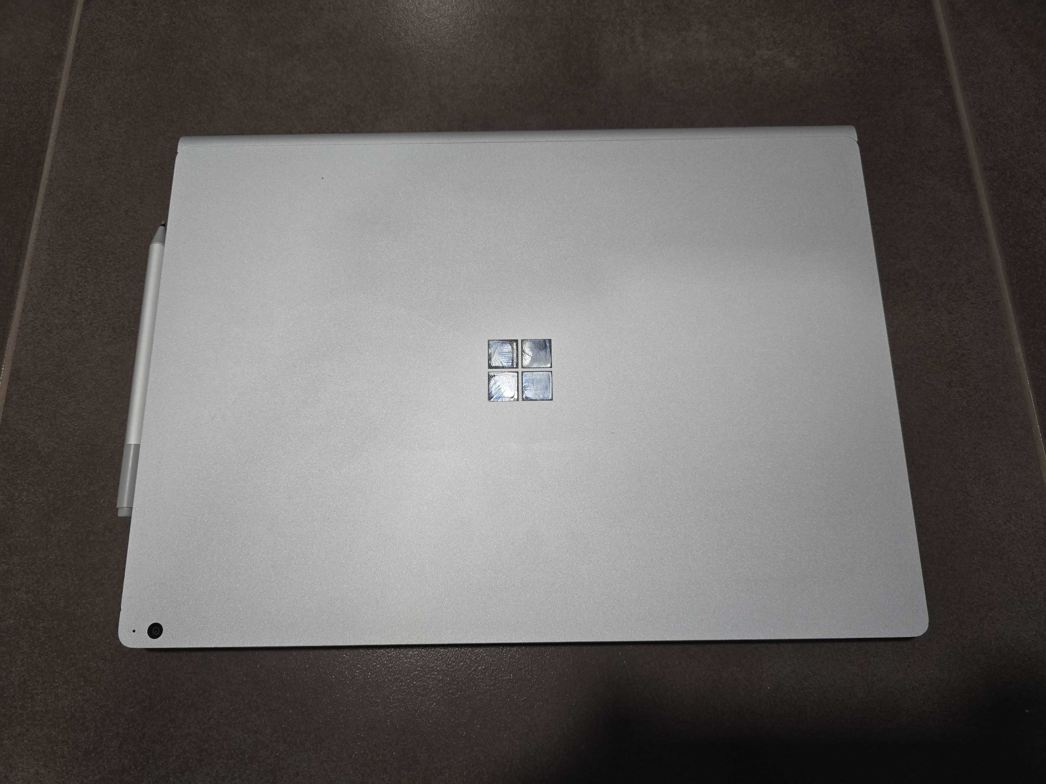 Microsoft Surface Book 3 15″ i7 32 GB RAM 512 GB SSD GTX 1660 Ti