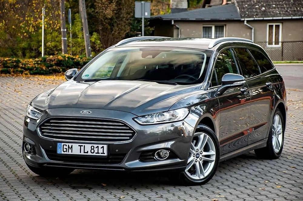 Ford Mondeo 2.0 TDCI *Automat Navi Kamera Sam Parkuje Asystent Pasa KeyLESS Serwis
