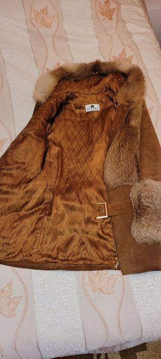Продам женскую дубленку