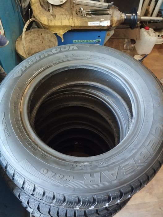 Одна зимова шина Hankook 165/70/13