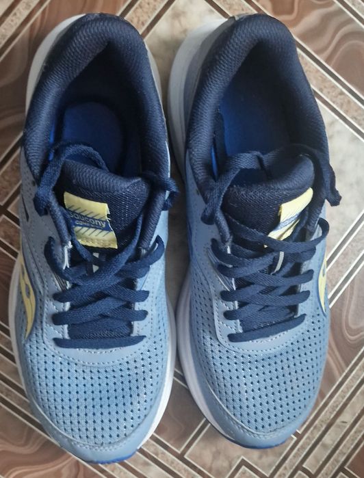 Кросівки SAUCONY 37р(24см)