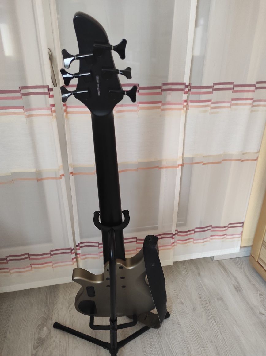 Bas Yamaha RBX JM2, gitara basowa