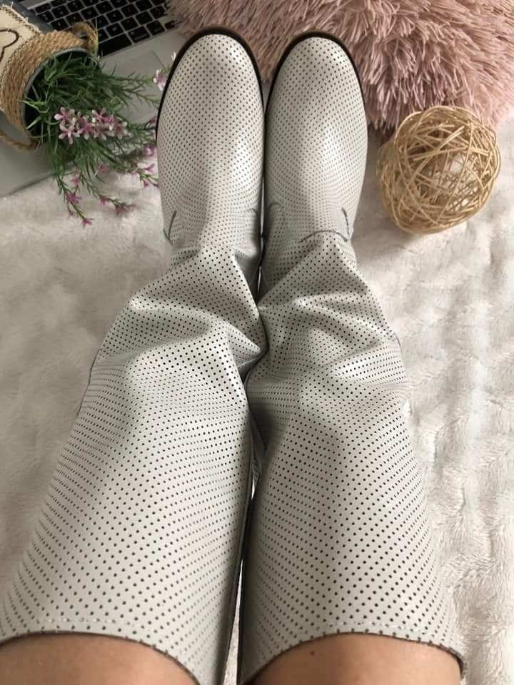 Eleganckie kozaki letnie skóra naturalna kolory