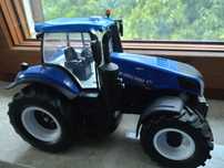 Traktor zdalnie sterowany