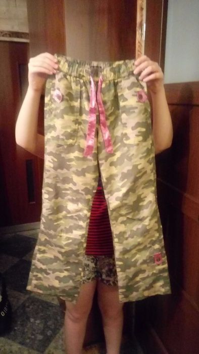 Spodnie One Step Up, letnie w moro, dla dziewczynki, rozmiar M