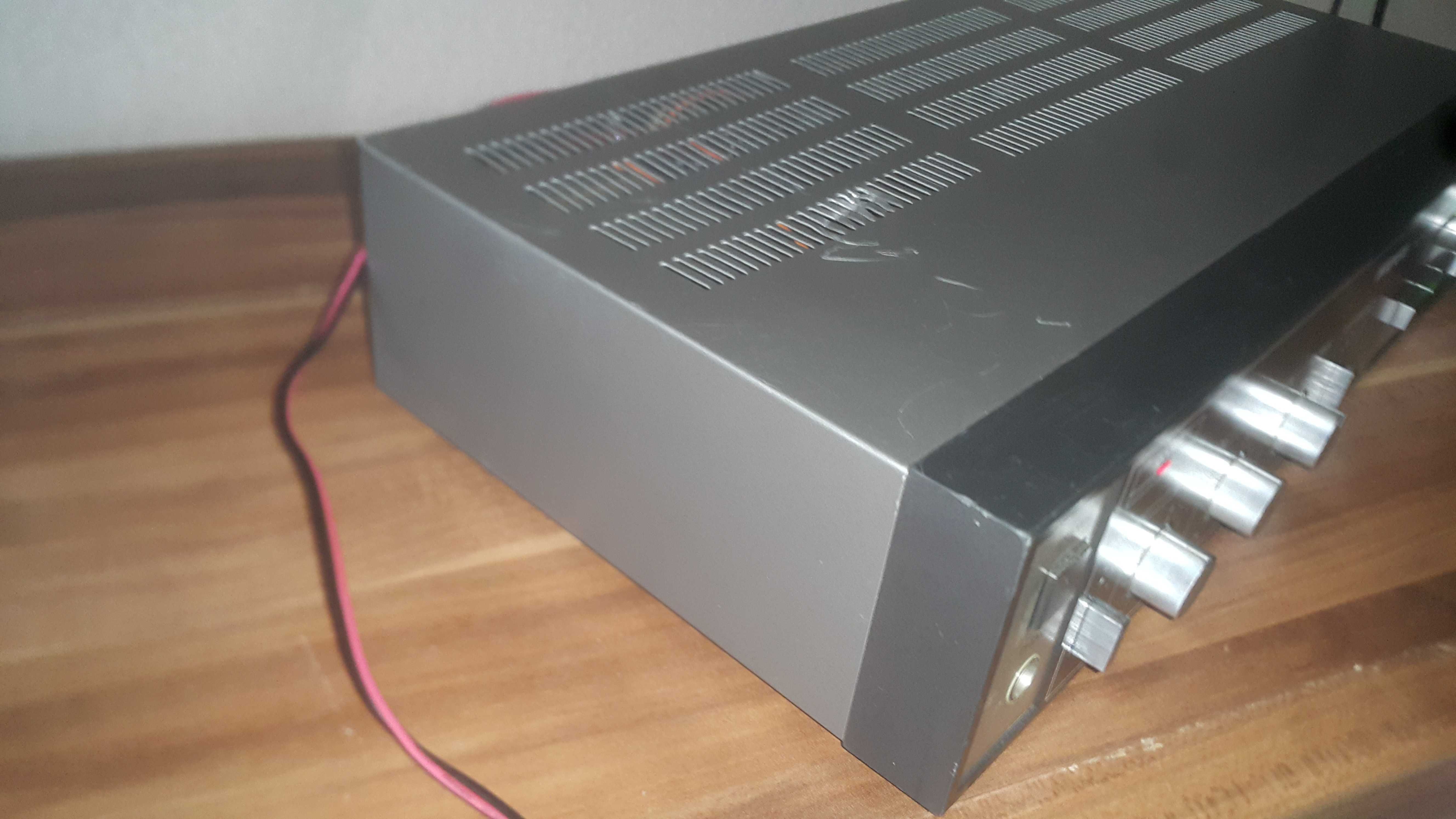 Dobrej Klasy stary wzmacniacz TENSAI TA-330 marka jak SANSUi z epoki