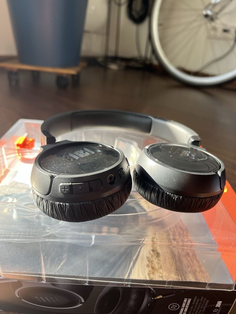 JBL Tune 600BTNC - Słuchawki bezprzewodowe Bluetooth z ANC