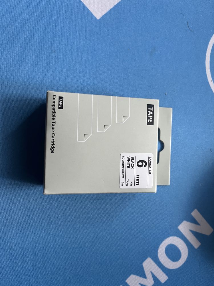 Картридж зі стрічкою для принтера Epson LabelWorks LC-2WBN