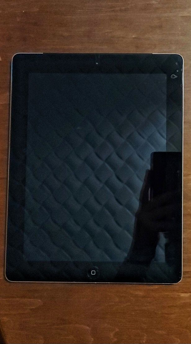 Tablet Apple iPad 3 generacji 64GB, Wifi + 4G