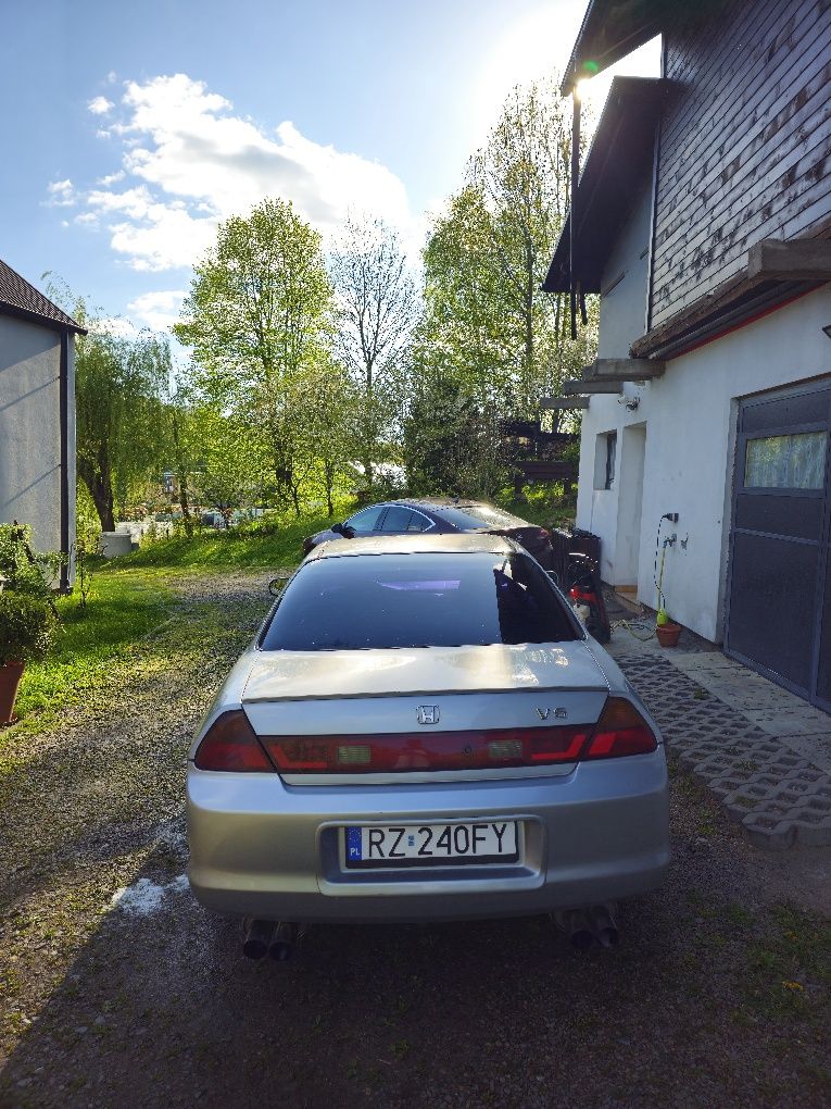 Honda Accord 1999 3.0 V6