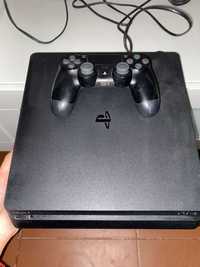 PlayStation 4 com comando