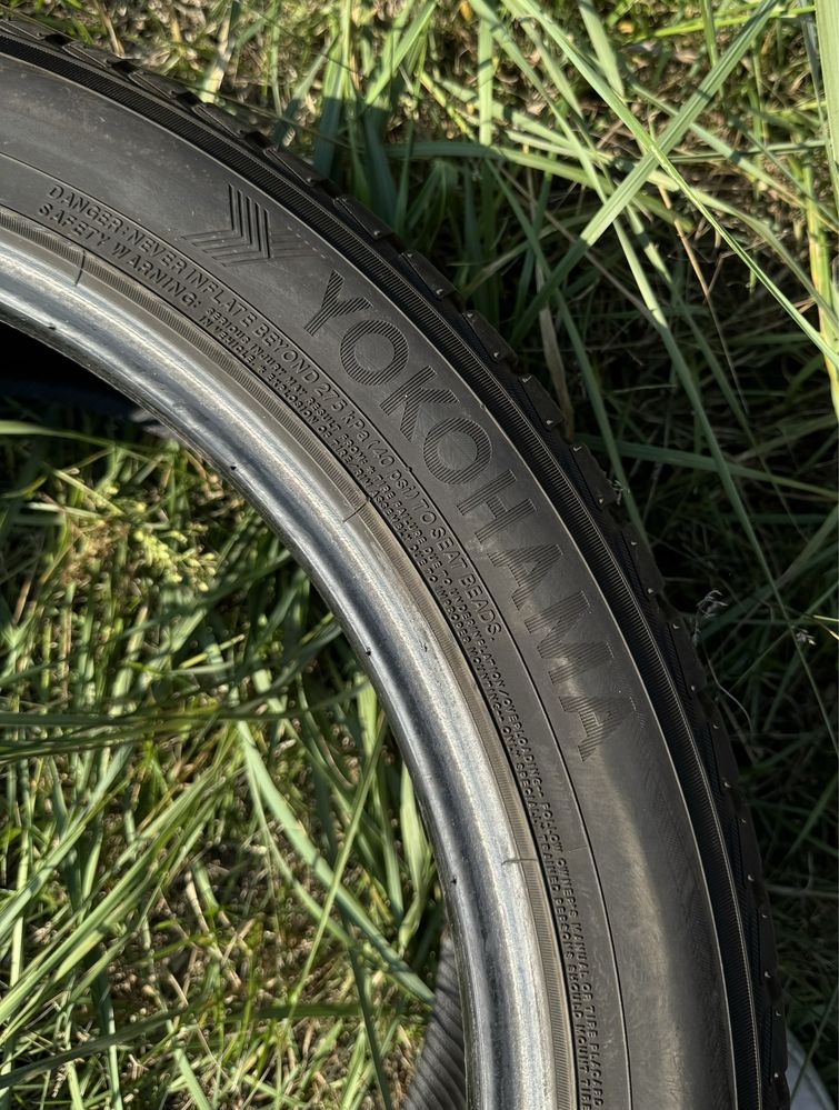 Opony zimowe Yokohama Bluearth 275/40 R21