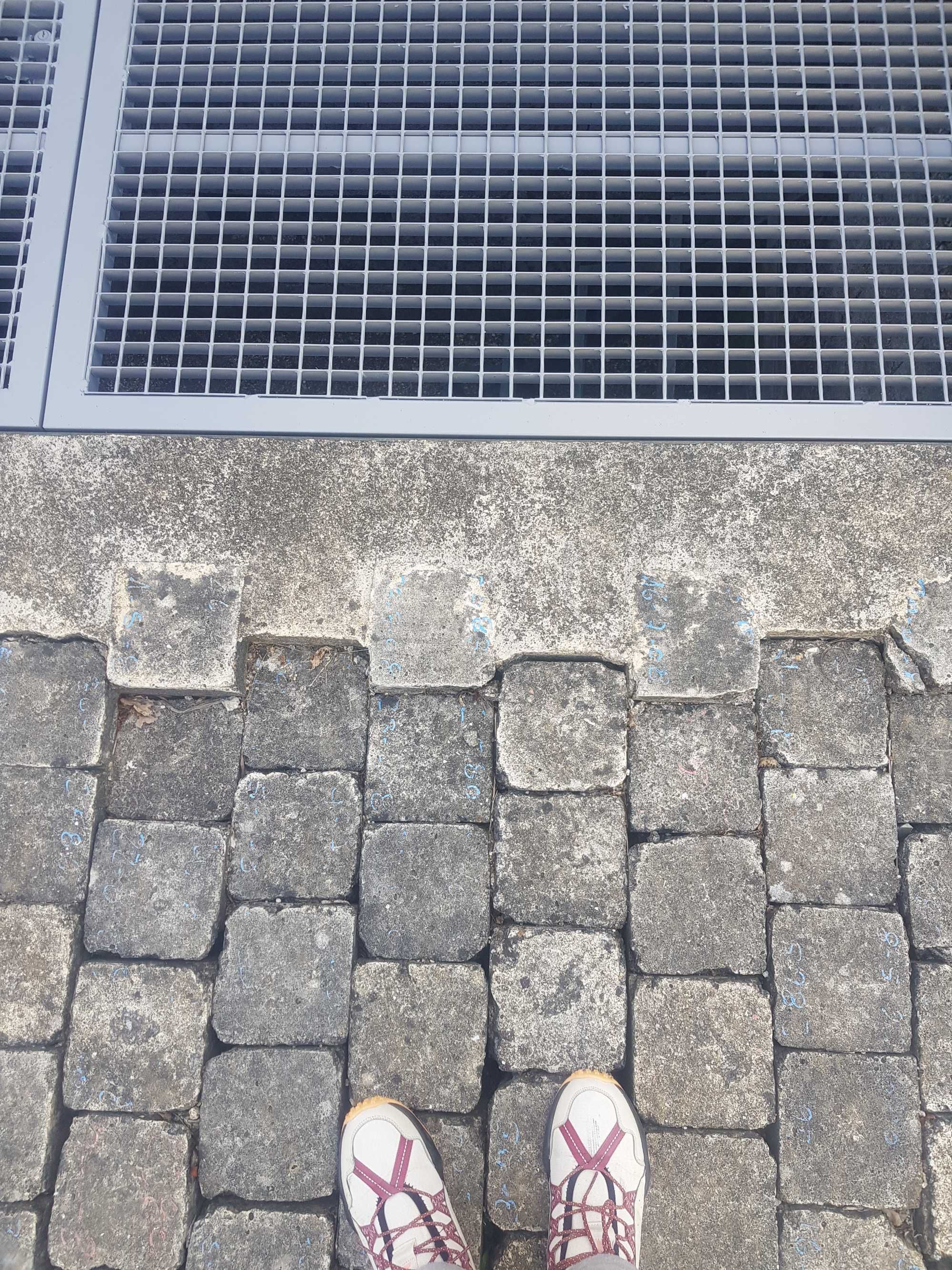 Dá-se Cubos de betão para pavimento
