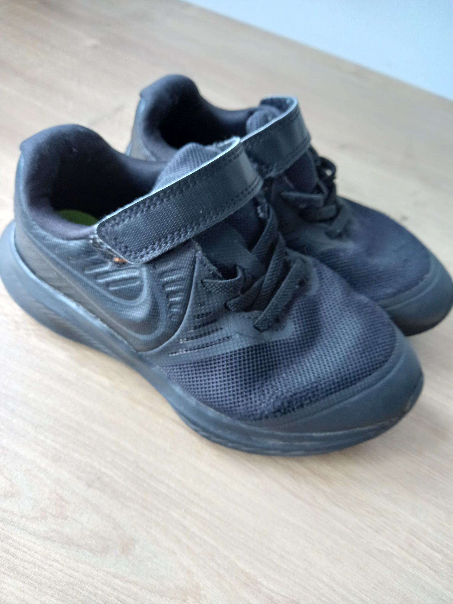 Nike star runner r.28