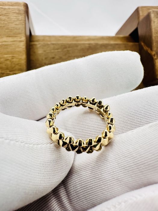 Золотое кольцо cartier 585