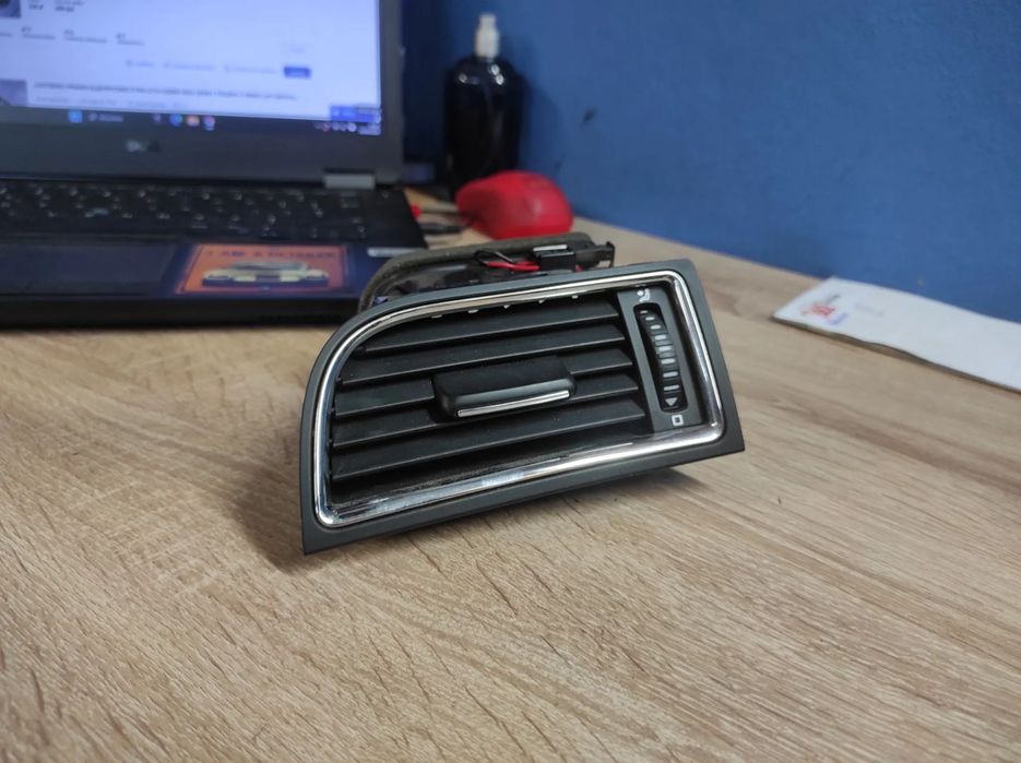 SKODA SUPERB 2 KRATKA NAWIEWU LEWA KIEROWCY 3T0819701 CAŁA WYSYŁKA !!!!!