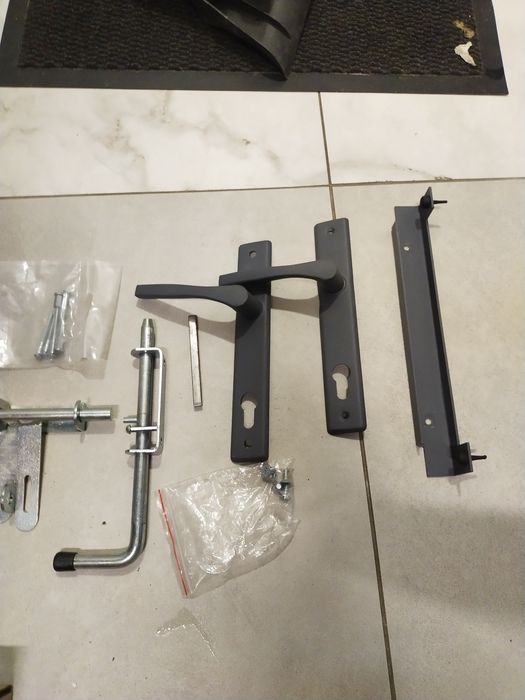 Klamka skobel rygiel elementy bramy i furtki POLBRAM