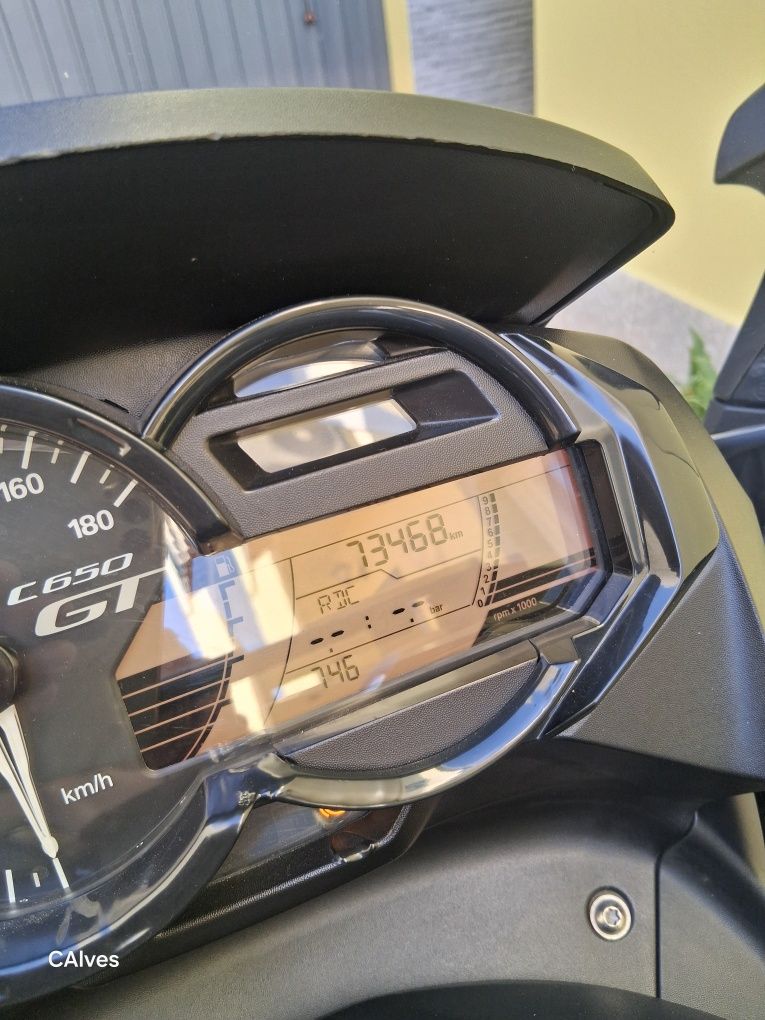 Vendo scooter BMW C650GT