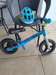 Rowerek biegowy b'twin + kask
