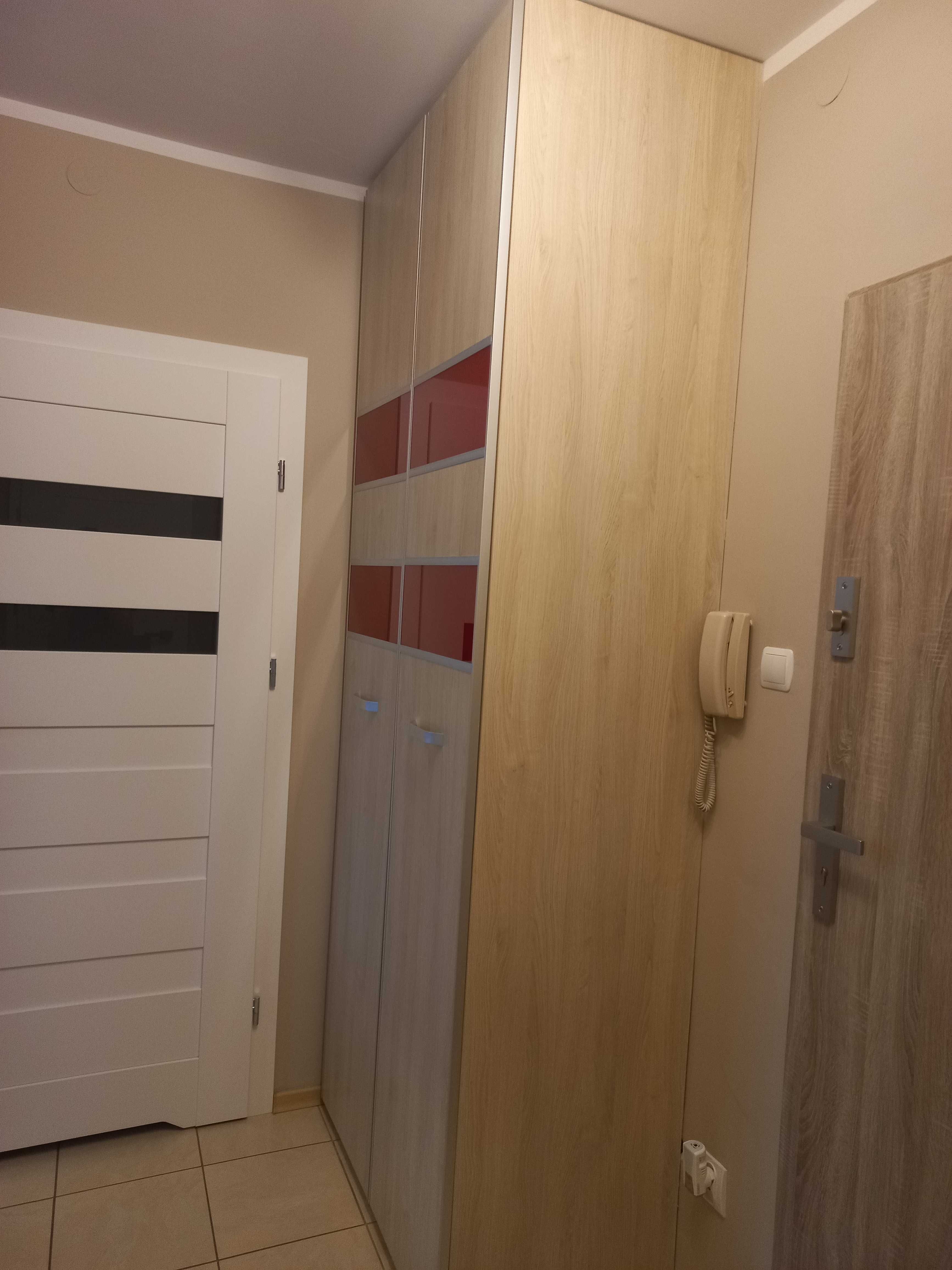 Szafa 258x55,5x96,5