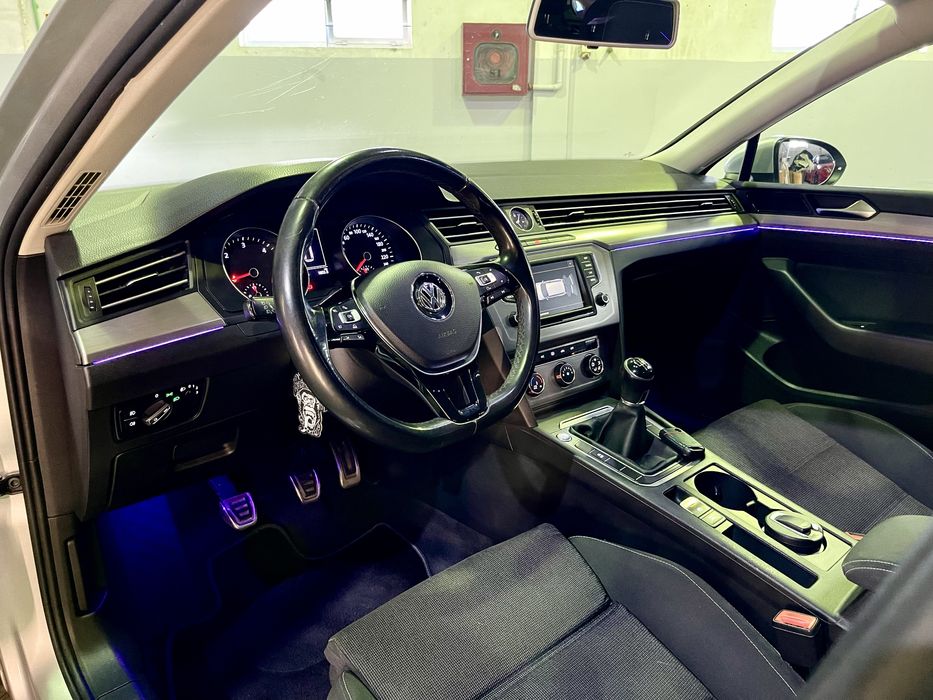 VW Passat Variant B8 1.6 TDI 120cv