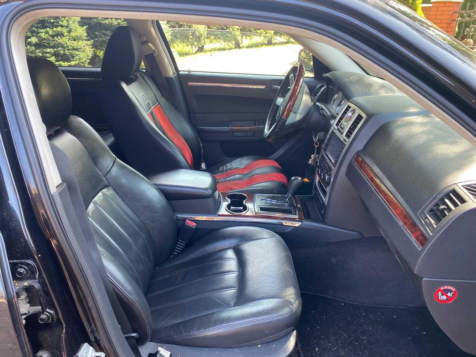 Chrysler 300c na części