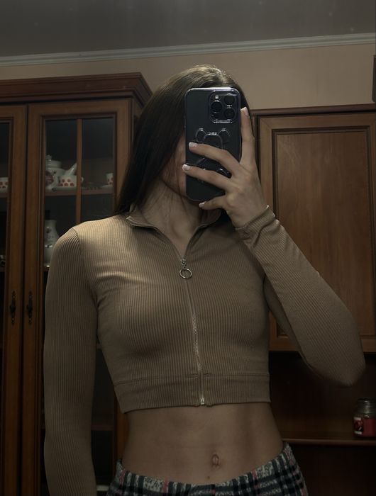 Топ укорочений, бежевий