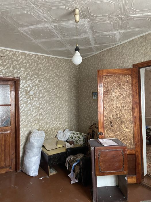 Дом в селі Ганнинське