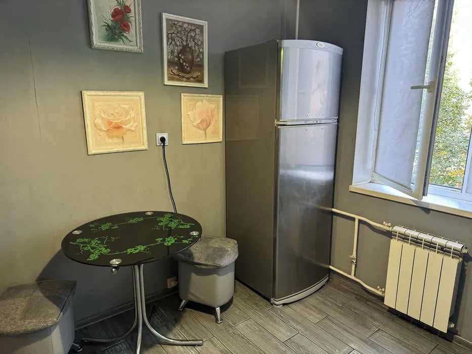 Оренда 2-к квартири на просп. Червоної Калини