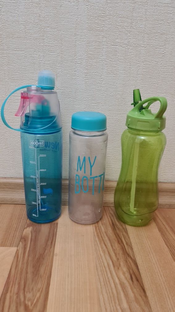 Пластиковые бутылки для воды, 0,5 л и 0,650 л