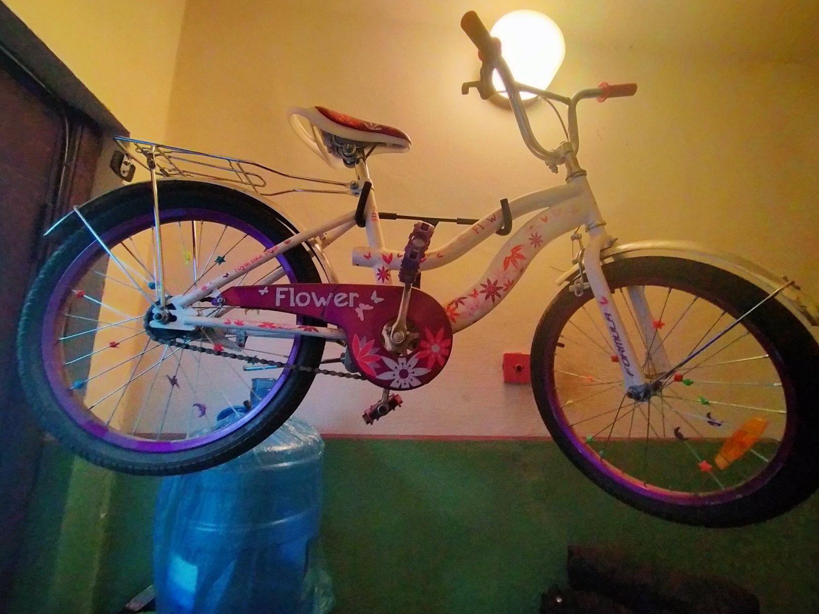 Велосипед для дівчинки 20 шини