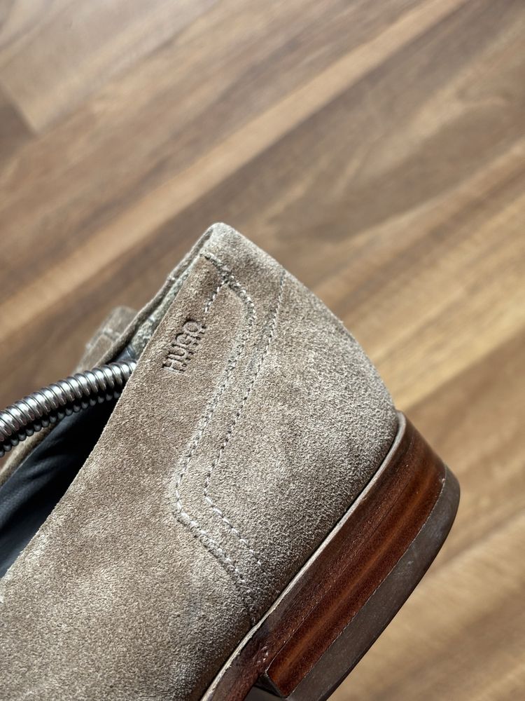 HUGO BOSS Loafers замшеві туфлi оригінал