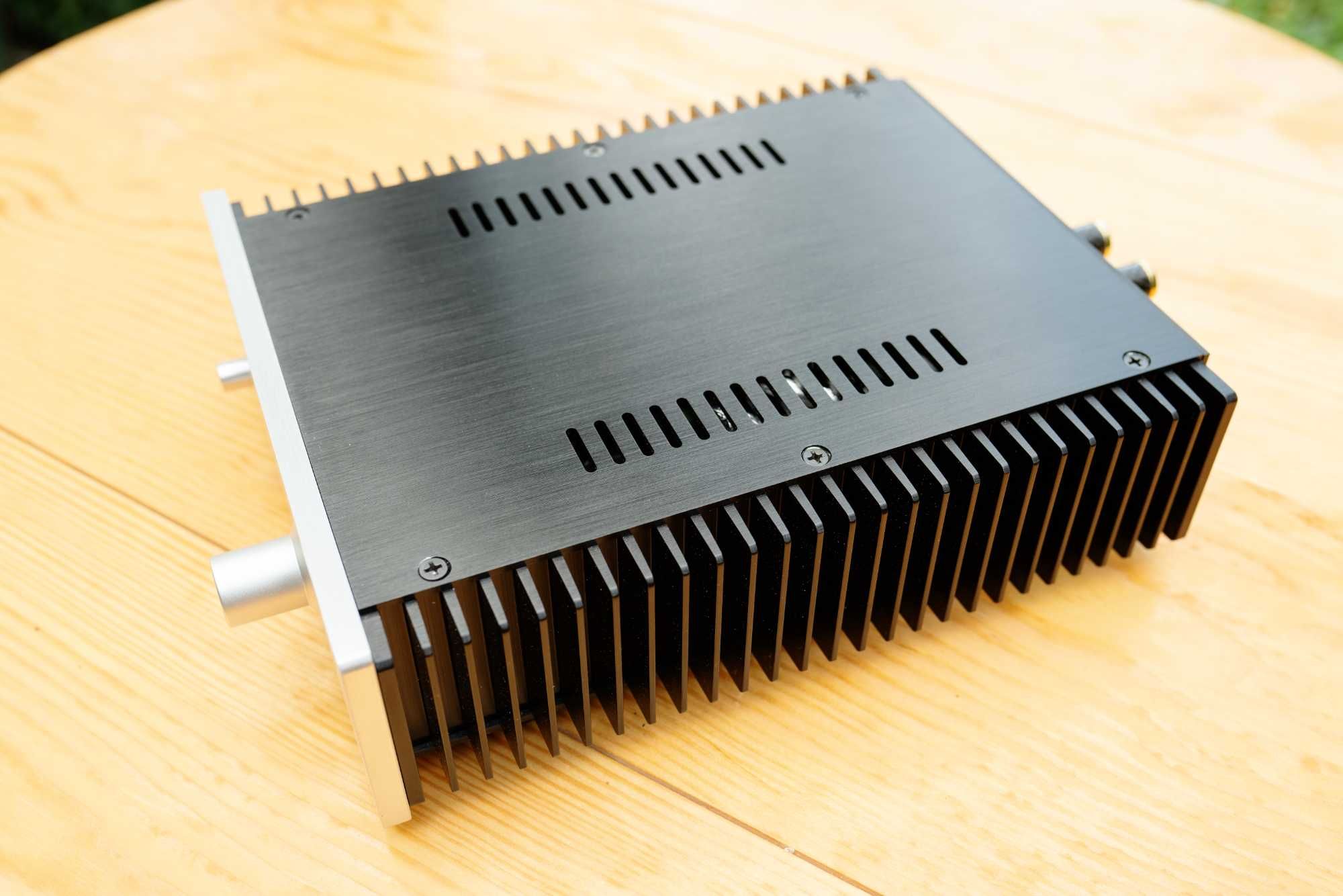Усилитель D класса Hi-End уровня Ptero Stereo
