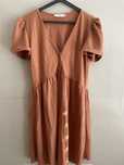 Vestido laranja Mango