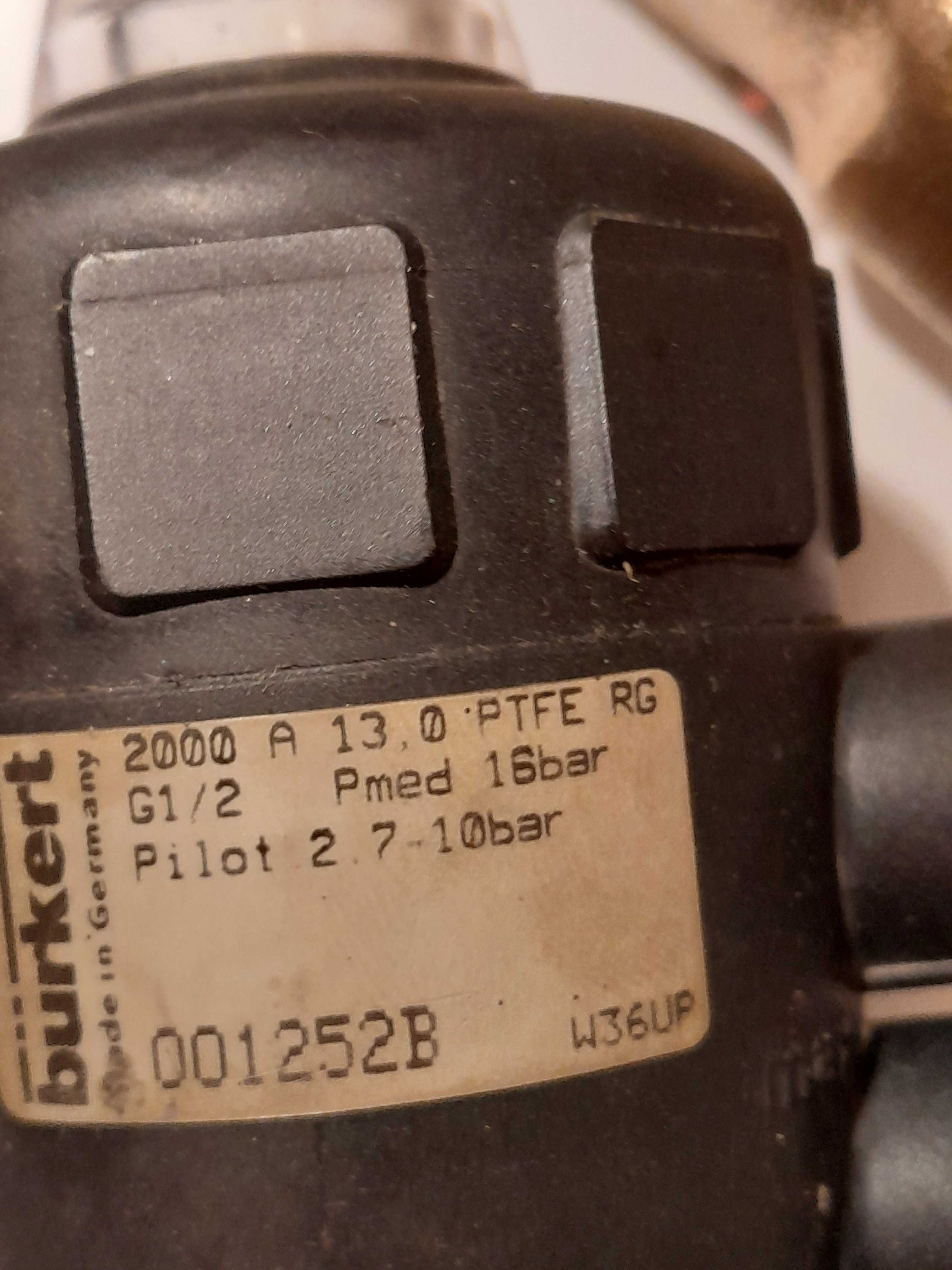 Zawory  Bürkert 2000   DN 13 GW 1/2"