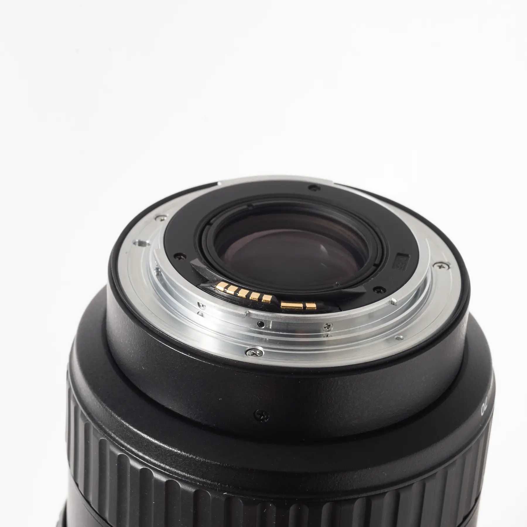 Об'єктив Tokina ATX-Pro SD 24-70mm f/2.8 FX для Canon