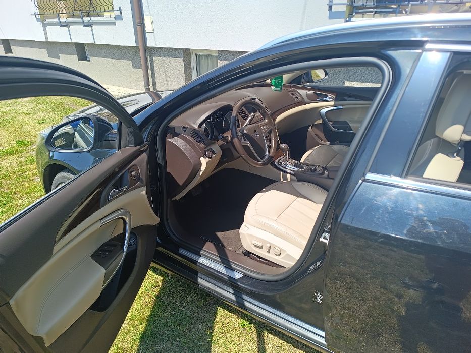 Opel Insignia 2.0turbo 4x4 220km po remoncie silnika
