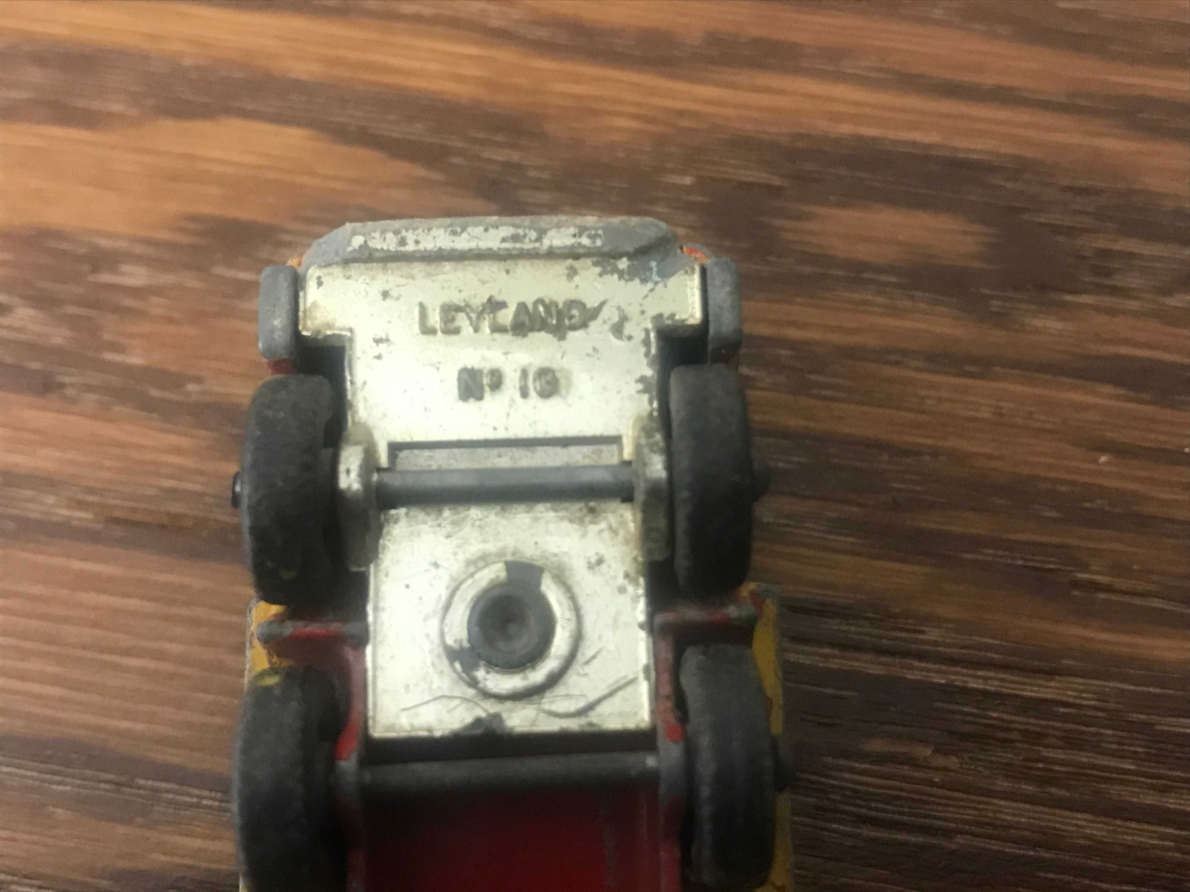 Matchbox Lesney No.10 Leyland Pipe Truck resorak vintage prl