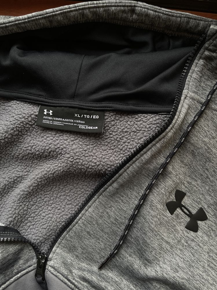 Спортивная кофта Under Armour