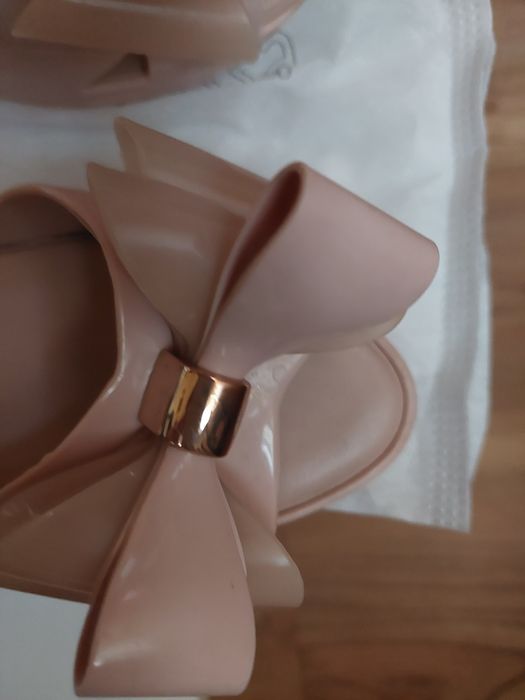 Buty , sandałki Melissa  pudrowo różowe  38