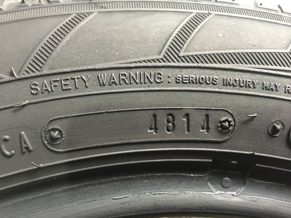 Шини Б/в 185.60.15 комплект Falken