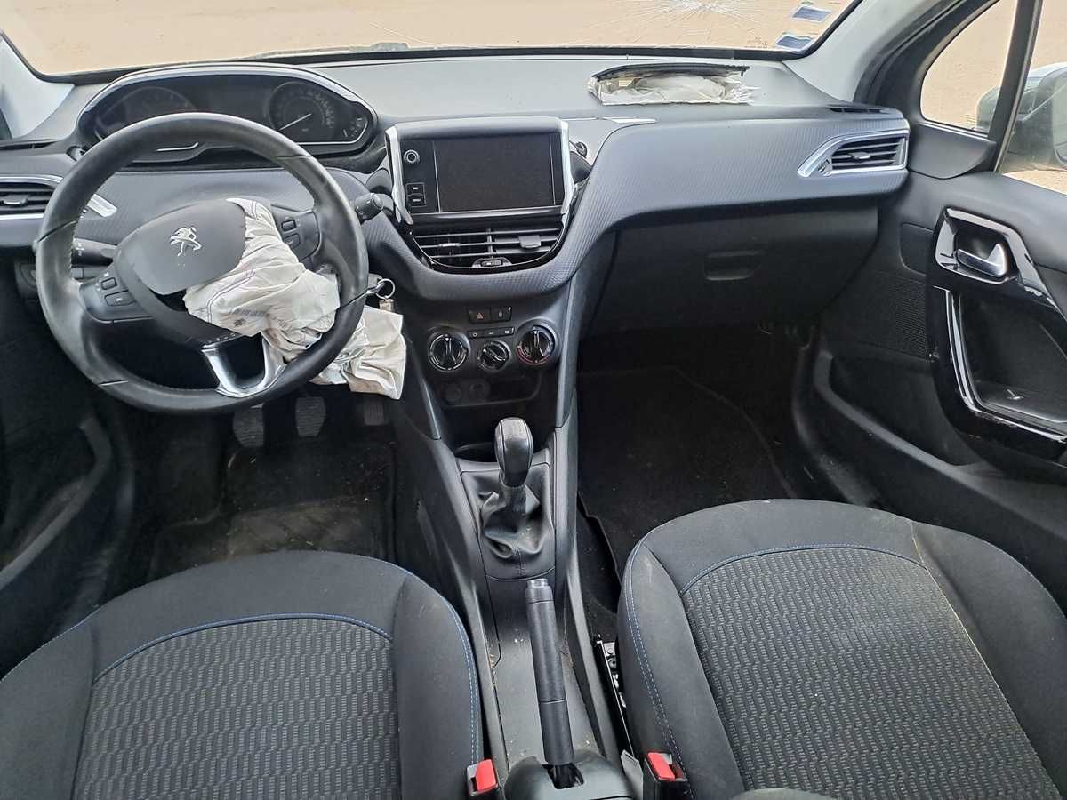 Peugeot 208 1.2 PureTech Style  2018