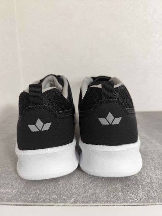 Кросівки літні Lico Skin