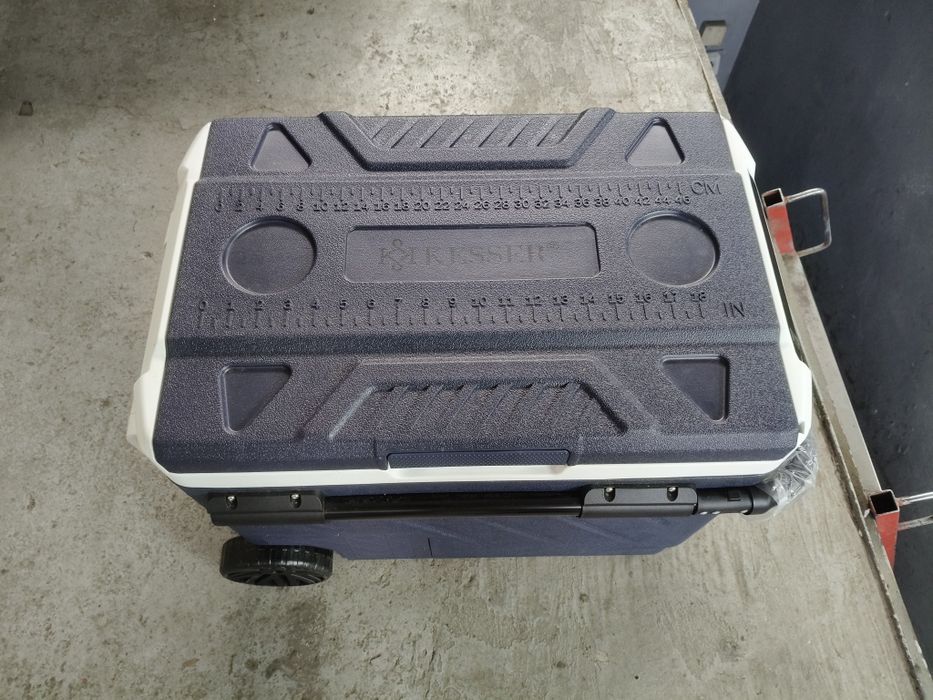 Lodówka turystyczna 12v 230v 24v