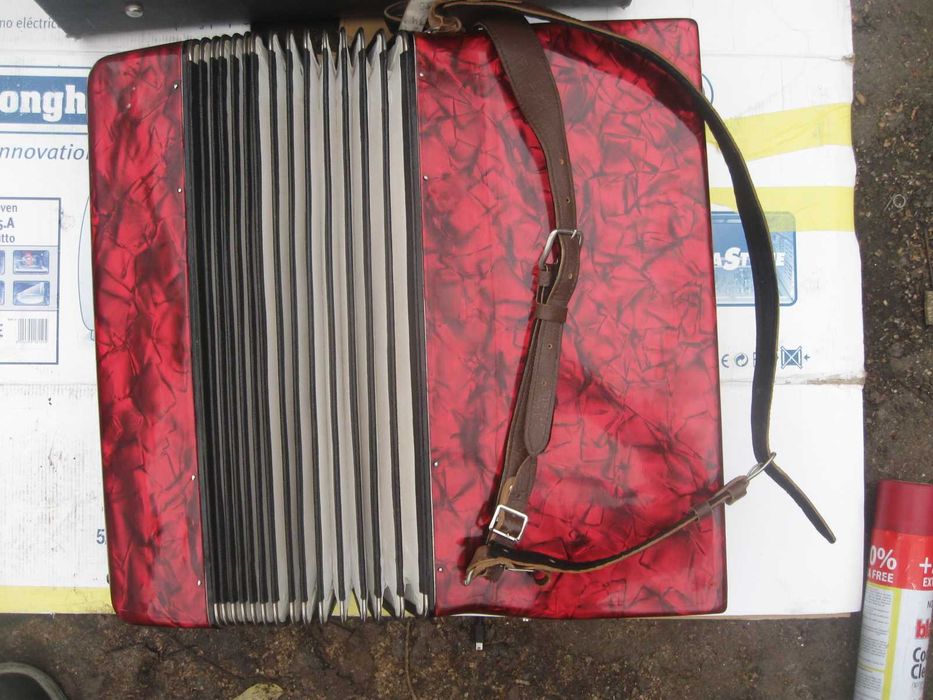 продам.аккордеон.советский